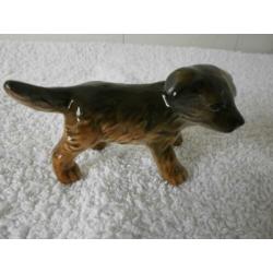 Te koop: Hummel Goebel honden beeldje van een Puppy.