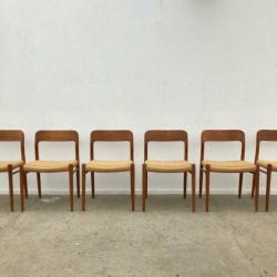 6 Møller 75 stoelen, teak papercord Deens design jaren 60
