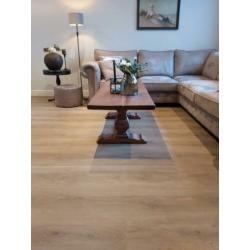 klooster salon tafel eiken