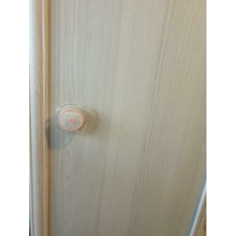 Hele mooie tienerkamer te koop
