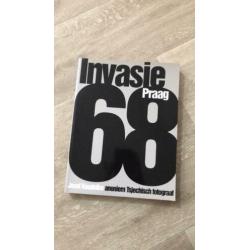 Josef Koudelka - invasie 68 Praag