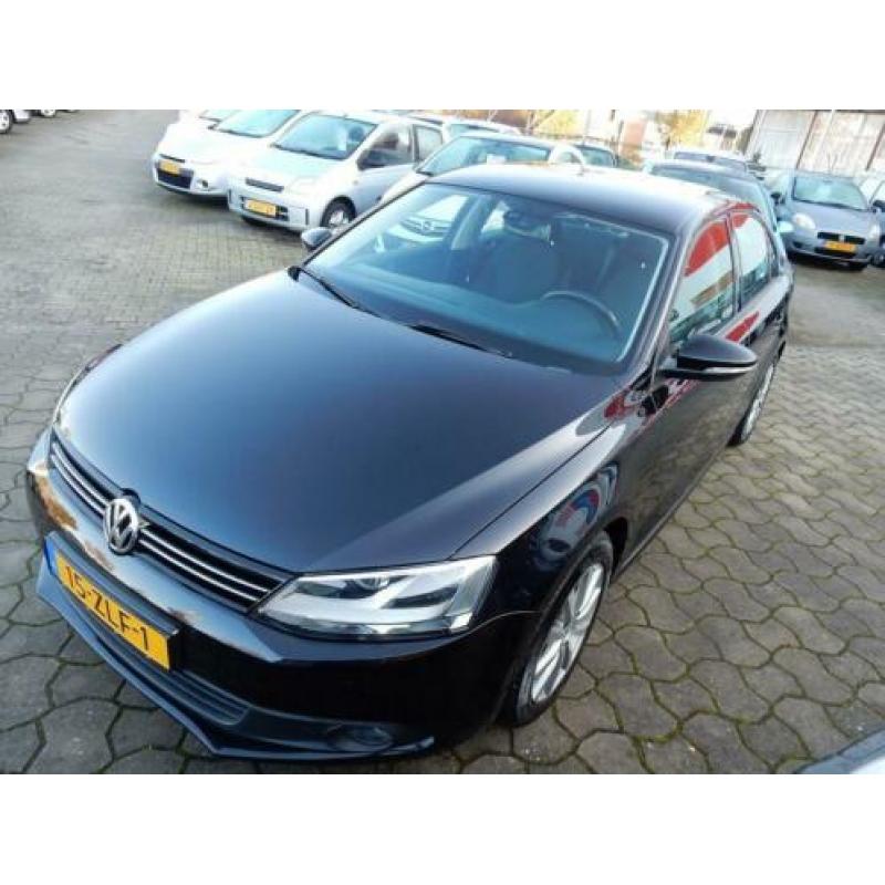 Volkswagen Jetta 1.2 TSI Comfort Executive Line / Navi / Cli