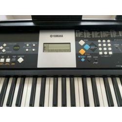 Yamaha keyboard PSR E223