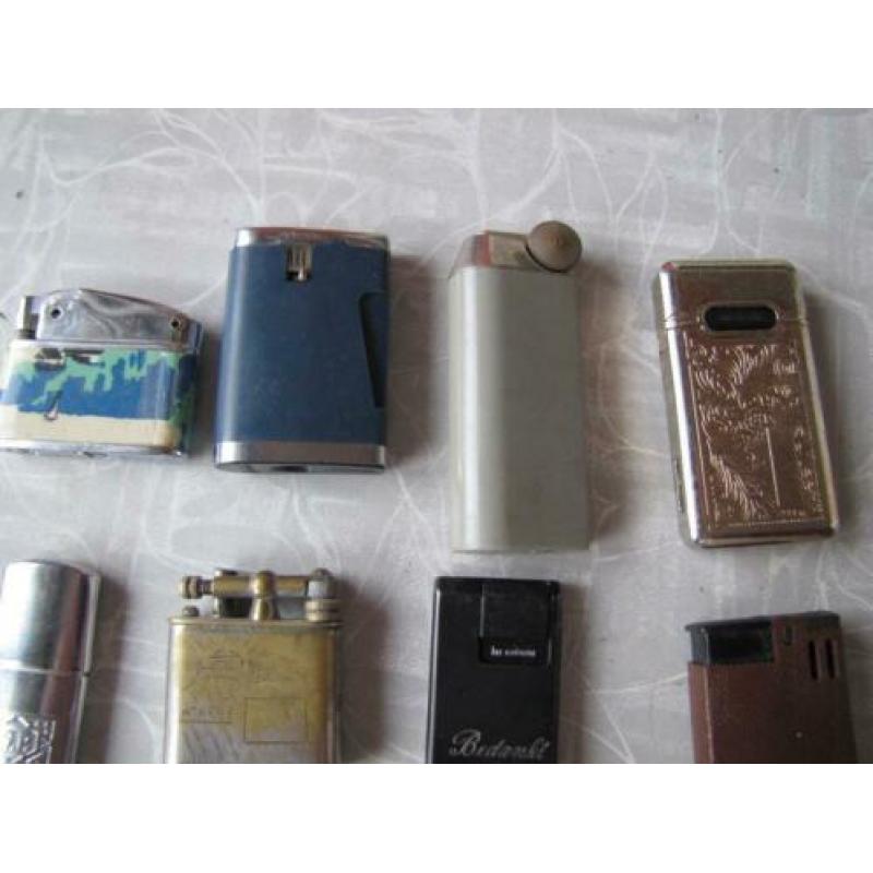 12 vintage aanstekers oa 50s 60s