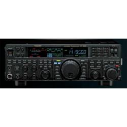 Yaesu FT-950 HF/50 MHz Transceiver