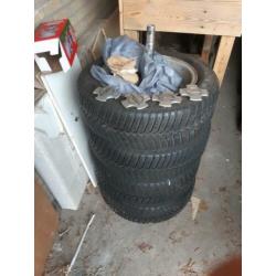 Winterbanden 185/60 R15 88T profiel +/- 6,5 mm
