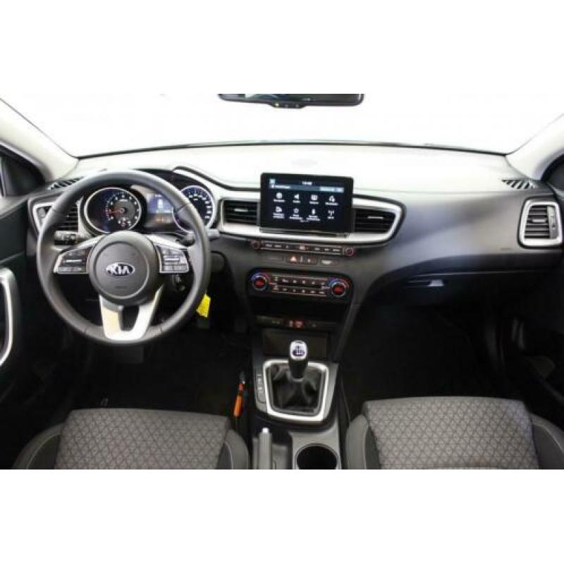 Kia Ceed Sportswagon 1.4 T-GDi DynamicLine Navi PDC Clima Cr