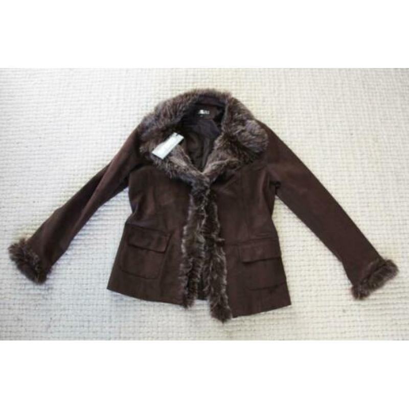 Prachtige Nieuwe Bruine Choklate Jas (M) winterjas