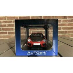 Porsche 911 (997) GT2 RS 1:18 NEW IN BOX