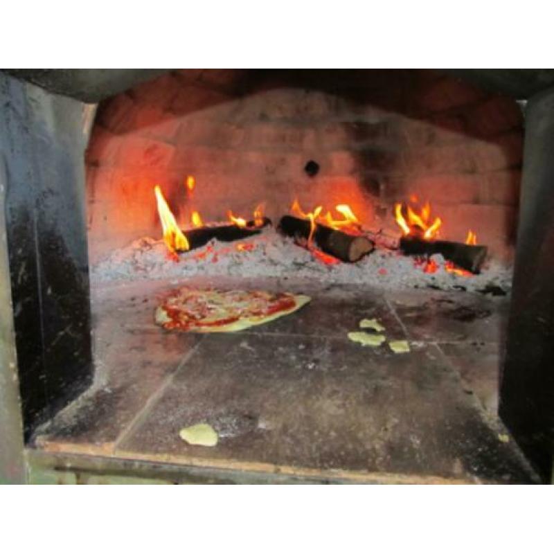 Pizzaoven 100x100cm / houtoven, bakoven, steenoven