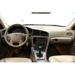Volvo V70 2.4 Edition II Leer PDC Clima (bj 2006)