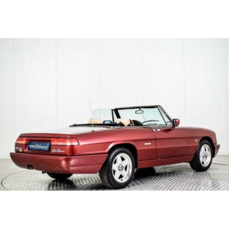 Alfa Romeo Spider 2.0i (bj 1990)