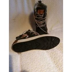 Blackstone maat 40