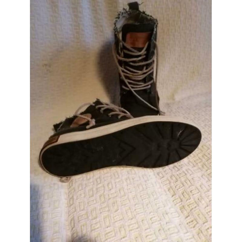Blackstone maat 40