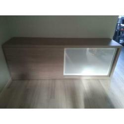 Set meubels dressoirs en tafel van Sanders