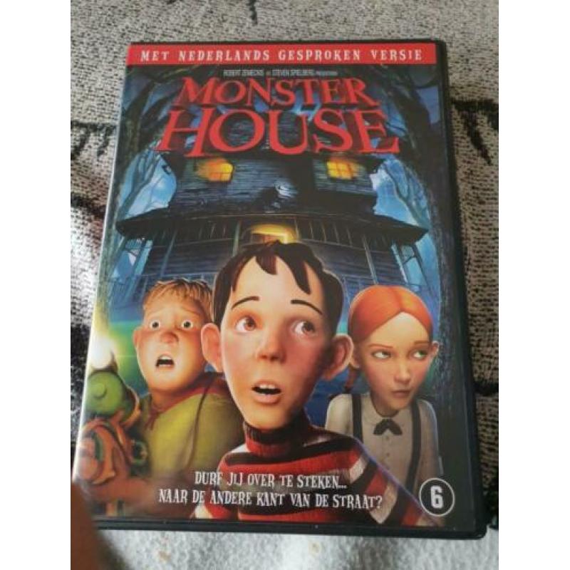12 kinder DVD s perstuk €7,50