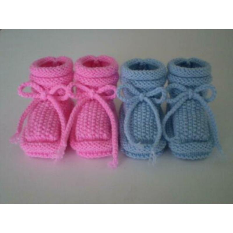 BABYSHOWER, KRAAMMAND, KRAAMKADO? LEUKE BABYSLOFJES (nieuw)