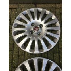 wieldoppen fiat 15 inch