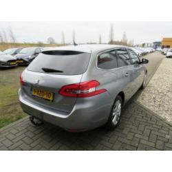 Peugeot 308 SW 1.6 BlueHDI Blue Lease Limited Trekhaak Panor