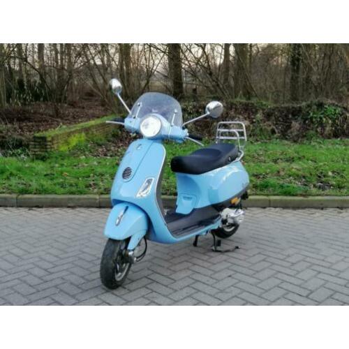 Heerlijk rijdende vespa lx 50 snor scooter