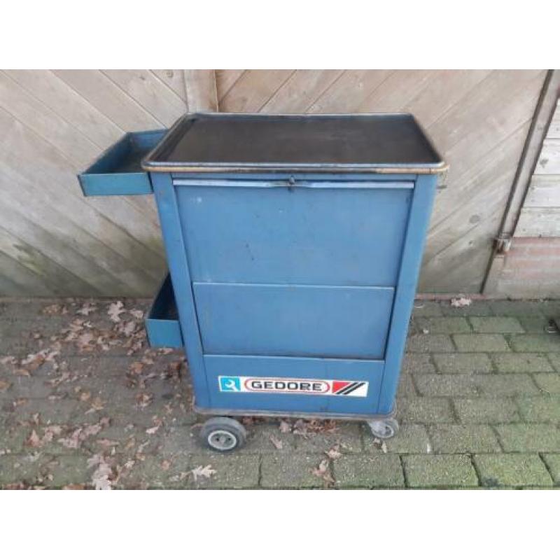Gedore gereedschapswagen met Gedore en Hazet gereedschap