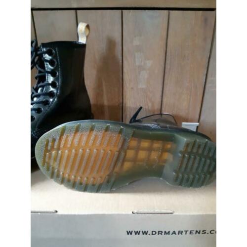 Mooie, nieuwe Dr. Martens
