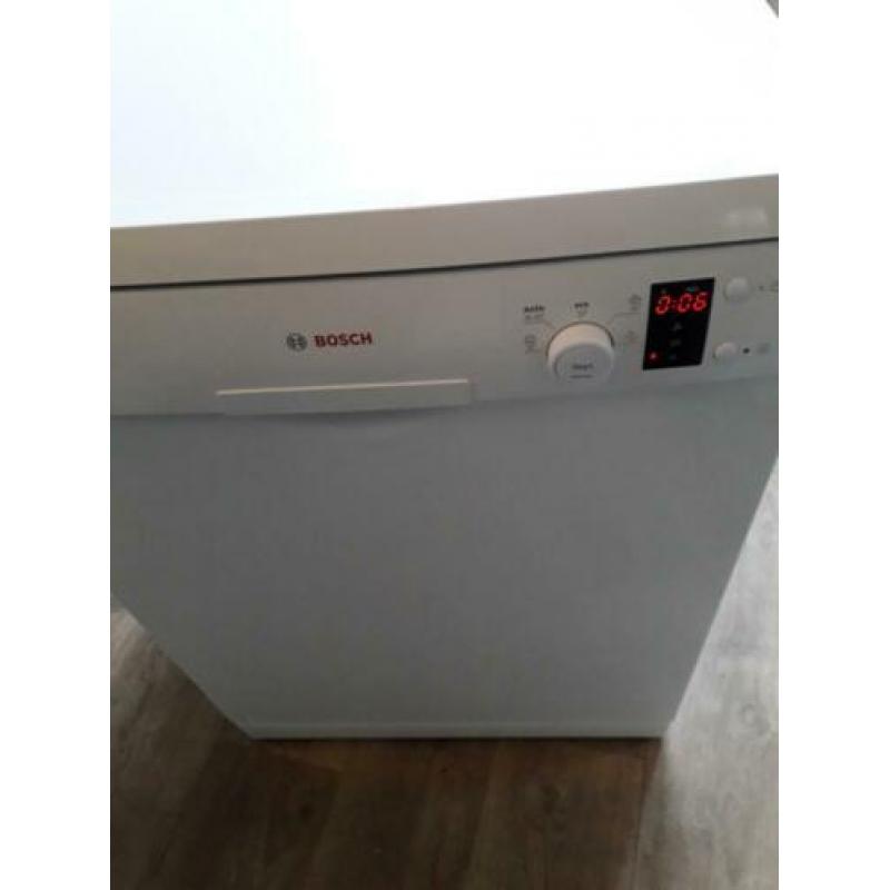 Bosch vaatwasser/afwasmachine.