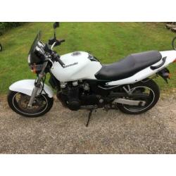 Kawasaki zr7 2001