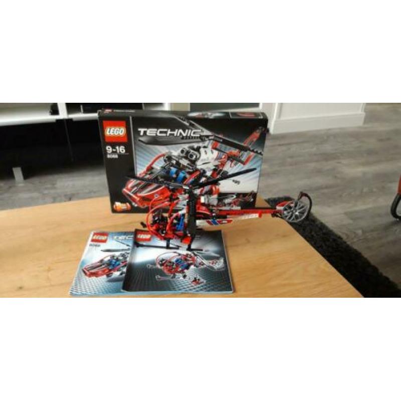 Lego Technic helikopter 8068(compleet)