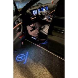 Mercedes logo CLA cls clk a b C e ml gle glc gl