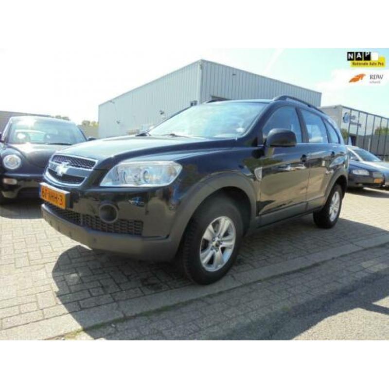 Chevrolet Captiva 2.4i Shadow 2WD , Leder, Navi, 1e eigenaar