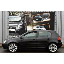 Volkswagen Golf 1.6 FSI 116pk Comf.line AIRCO CRUISE ZWART