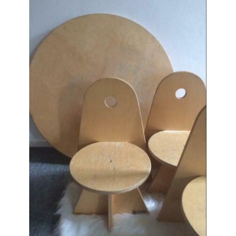 ROLF kinderstoeltjes peuterstoeltjes tafel Van Dijk Toys