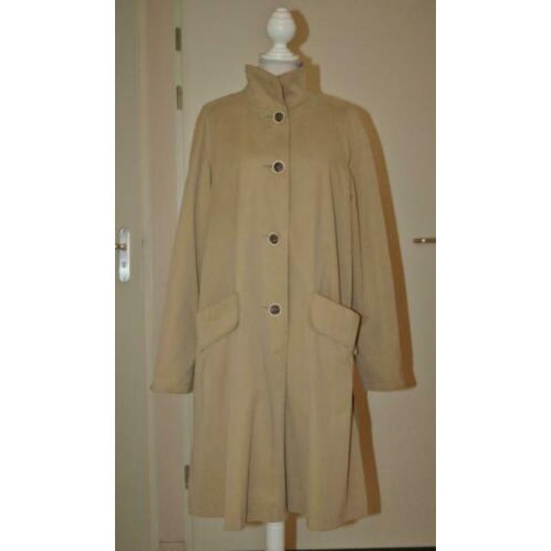 Cassani regenjas maat 40 M