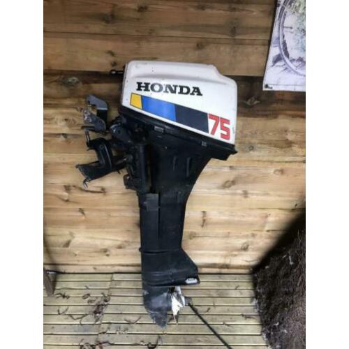 Buitenboordmotor honda 7.5pk 4 takt