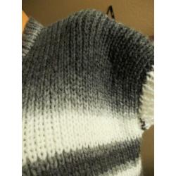 Mooi Zara Knit vest in mooie grijstinten maat M, L