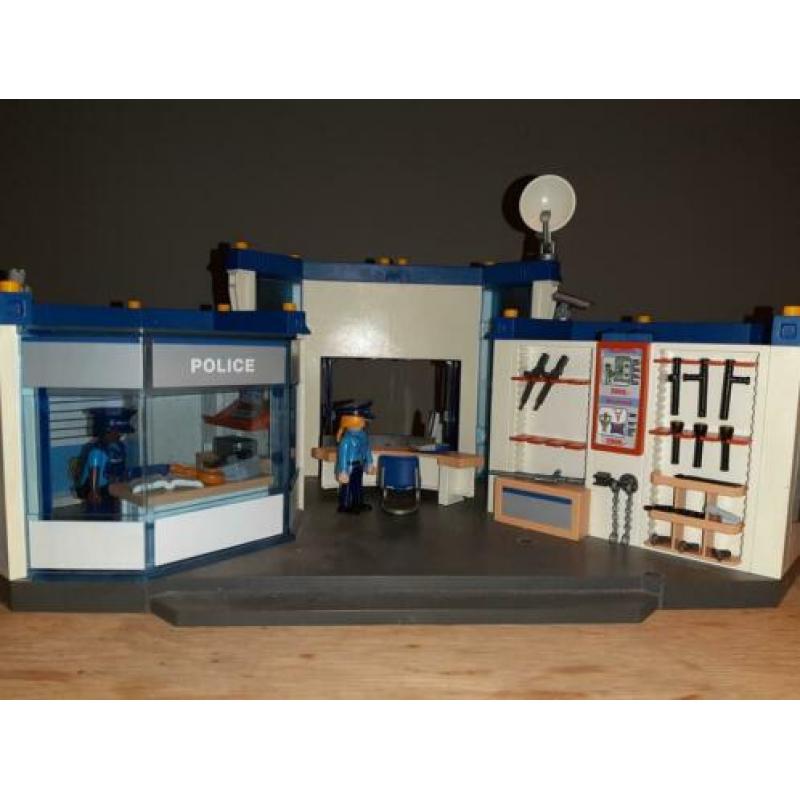 Playmobil politiebureau 4264 politie