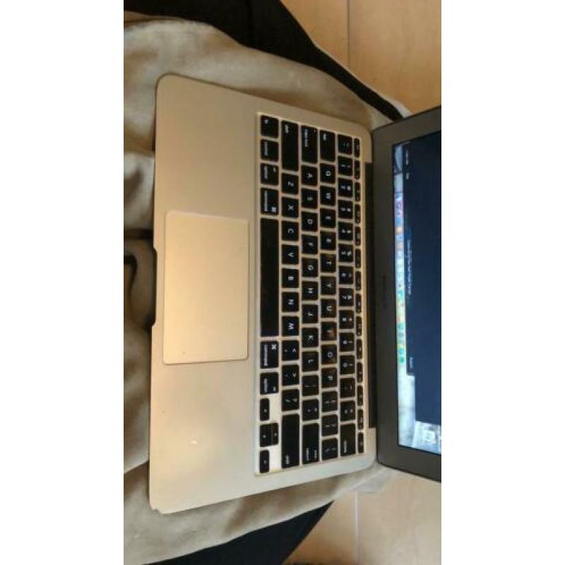 MacBook Air 11inc.