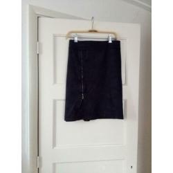 Initia rok, voelt als suède leer, diep donkerblauw, 40/42
