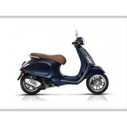 Vespa Primavera 25 km met hoge korting (nieuw)