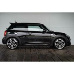 MINI 3-deurs Cooper S Aut. John Cooper Works pakket