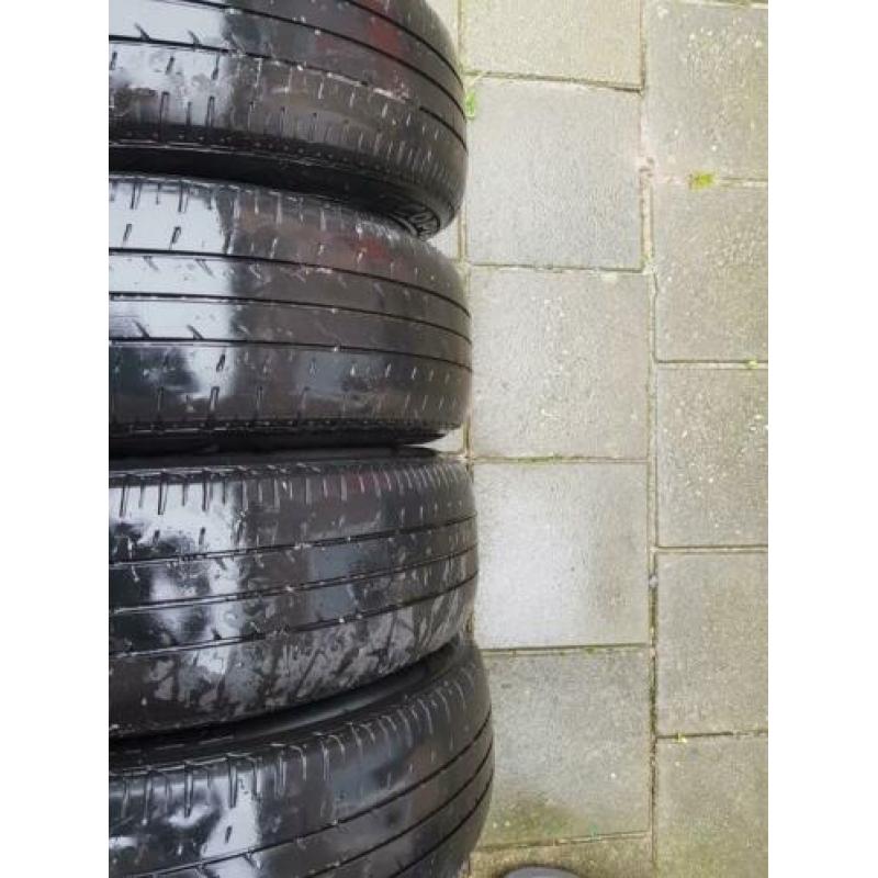 Mooie set velgen/banden 185 65 15