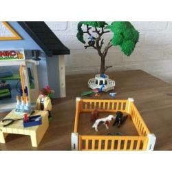 Playmobil dierenkliniek 4343