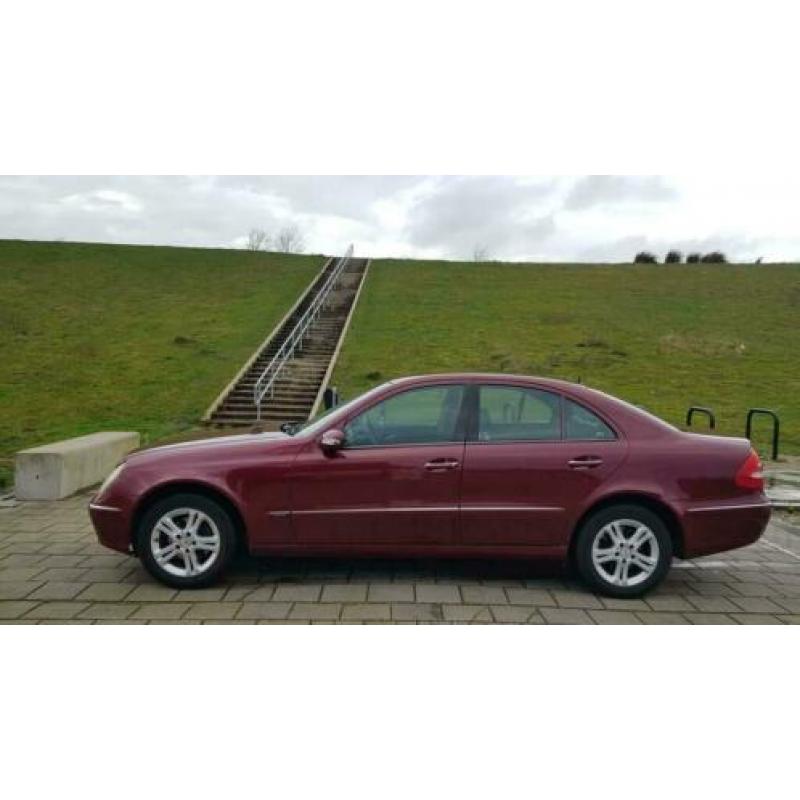 MERCEDES-BENZ E 320 W211 E320 CDI Elegance 2e Eig. Leer nav