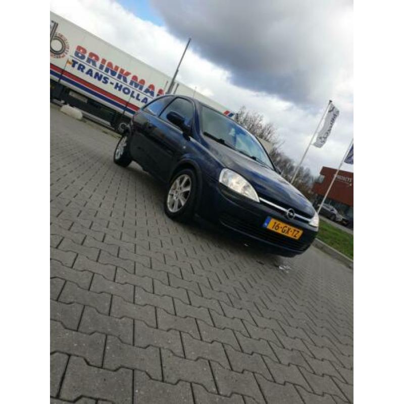 Opel Corsa 1.2 16V 3D 2001 Blauw