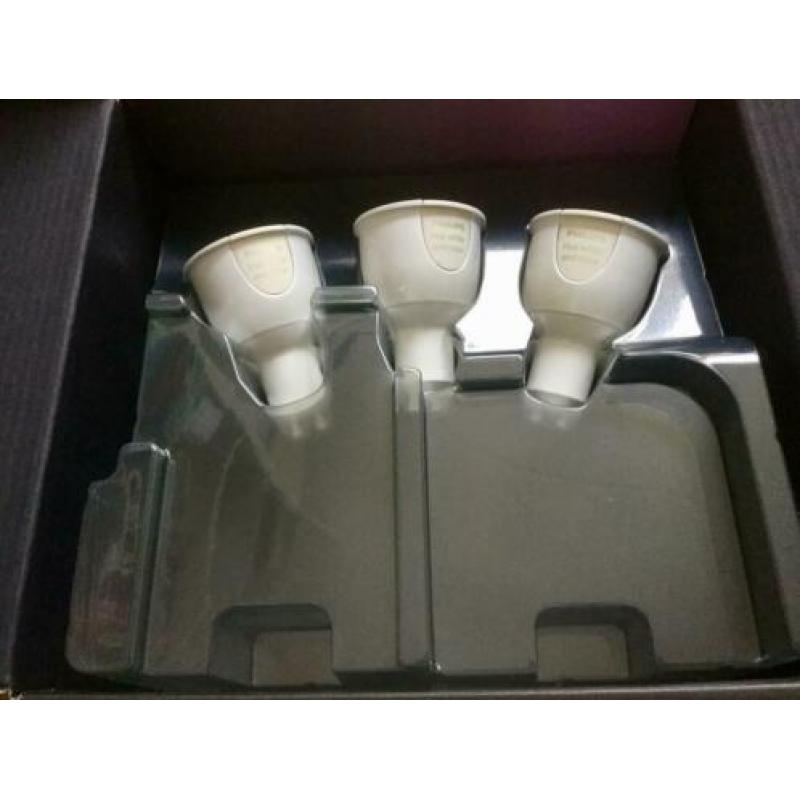 3 Philips Hue White and Color Ambiance lampen GU10 - Nieuw