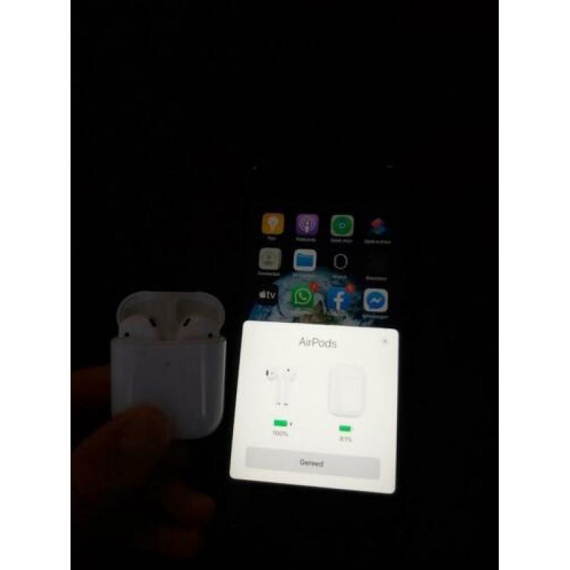 Airpods 2 met een bescherm hoesje bied boven 50euro