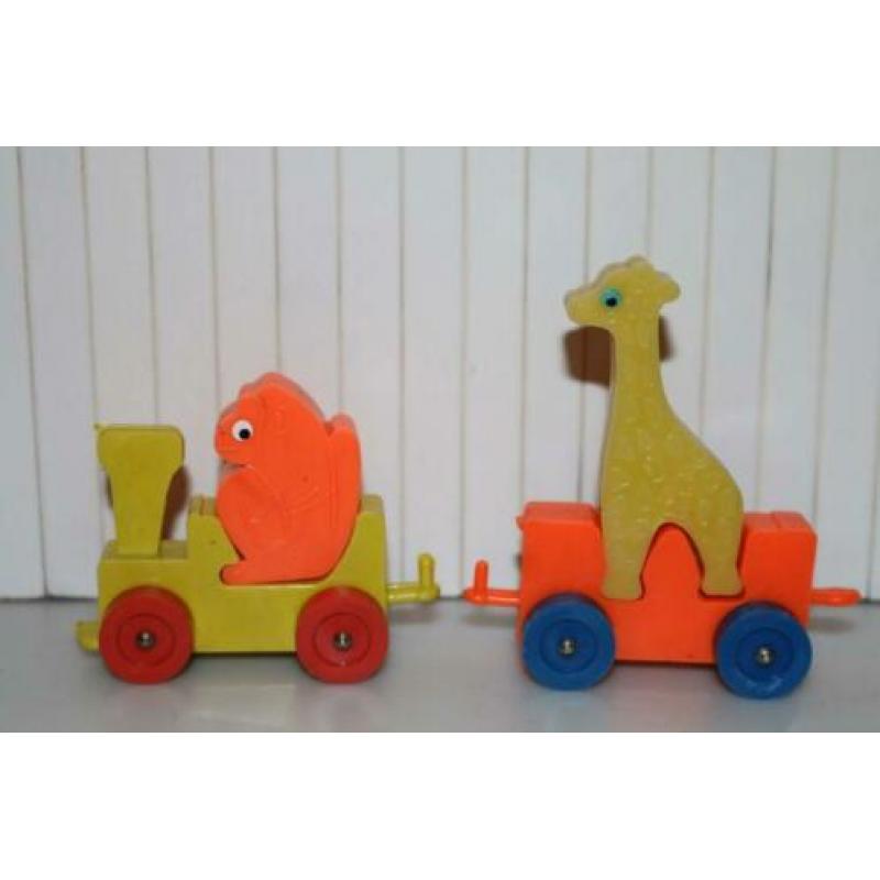 Vintage dierentrein circus trein rubber made in Germany