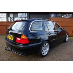 BMW 3-Serie 330i Touring - Org NL - 138.633 km - Youngtimer