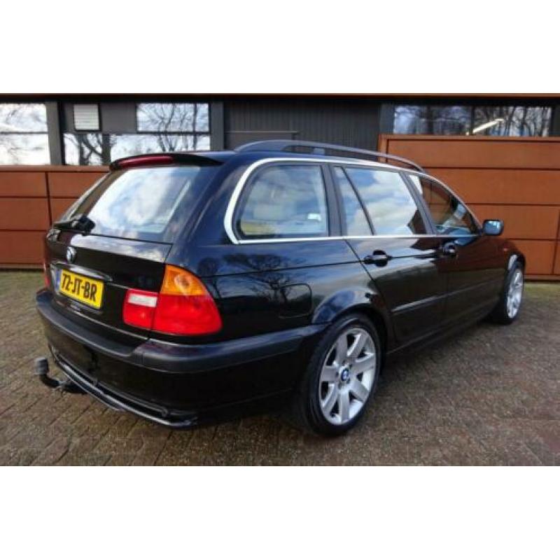 BMW 3-Serie 330i Touring - Org NL - 138.633 km - Youngtimer